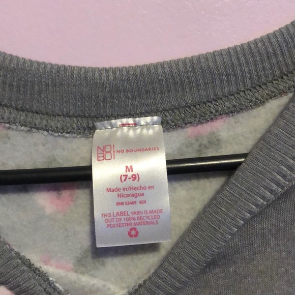 Sweater - Picture 4 of 4